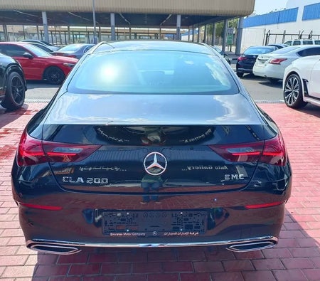 Black Mercedes Benz CLA 200 2025
