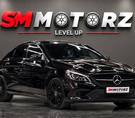 Noir Mercedes Benz CLA 200 2019 Noir Mercedes Benz CLA 200 2019