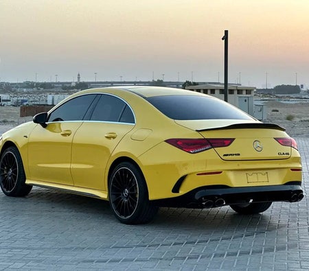 Sarı Mercedes Benz CLA 250 2020