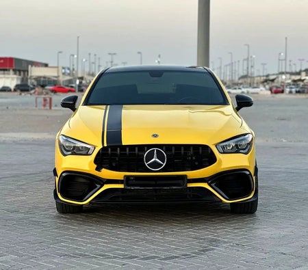 Sarı Mercedes Benz CLA 250 2020
