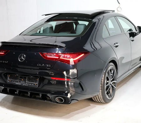 Mercedes Benz AMG CLA 35 2025, photo 4 of 4