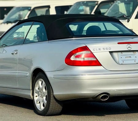 Silver Mercedes Benz CLK 350 2007