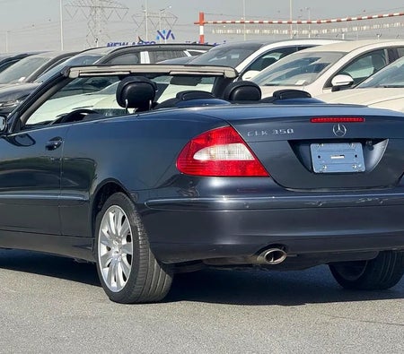 Gray Mercedes Benz CLK 350 2007