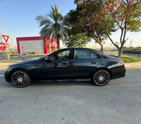 Mercedes Benz AMG E53 2022, photo 4 of 4