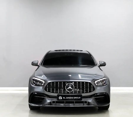 Mercedes Benz E200 2021, photo 2 of 4