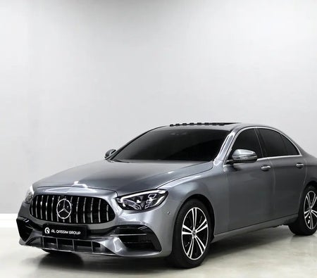 Mercedes Benz E200 2021, photo 3 of 4
