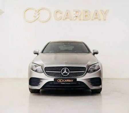 Gold Mercedes Benz E200 2021 Gold Mercedes Benz E200 2021