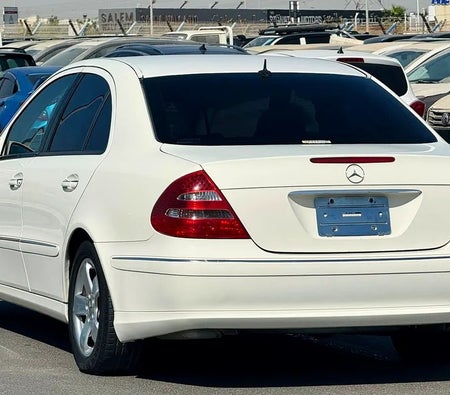 White Mercedes Benz E 240 2003