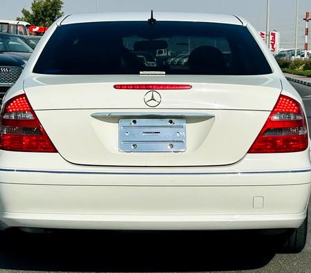 White Mercedes Benz E 240 2002