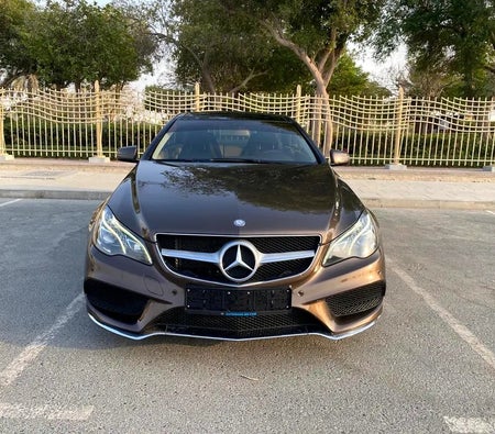 Mercedes Benz E250 2016, photo 3 of 4