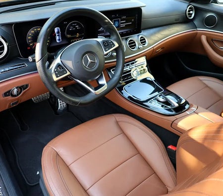 Mercedes Benz E300  2017, photo 3 of 4