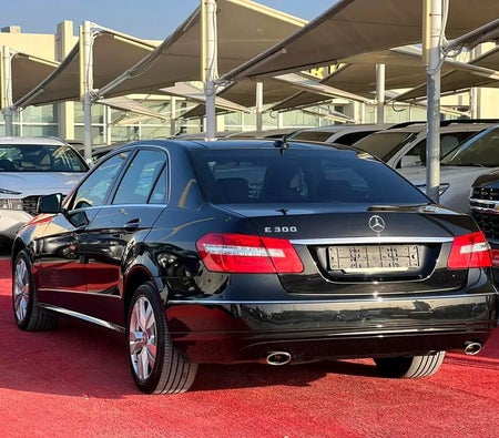 Mercedes Benz E300 2013, photo 4 of 4