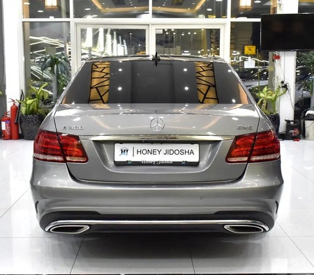 Grigio Mercedes Benz E300 2015 Grigio Mercedes Benz E300 2015