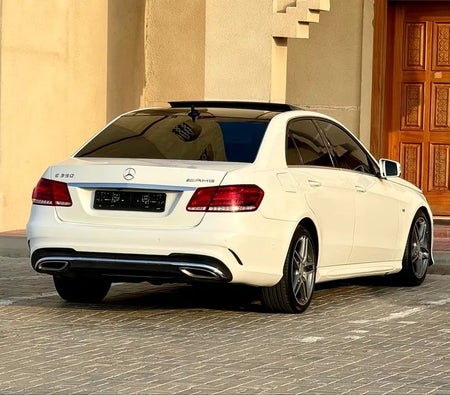 White Mercedes Benz E 350 d AMG Line 2014 White Mercedes Benz E 350 d AMG Line 2014