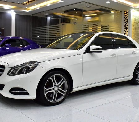 Mercedes Benz E400 2014, photo 2 of 4