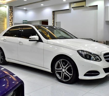 Mercedes Benz E400 2014, photo 3 of 4