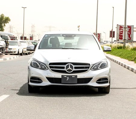Mercedes Benz E400 2013, photo 2 of 4