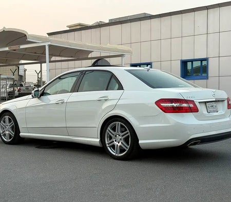 Mercedes Benz E550 2009, photo 4 of 4
