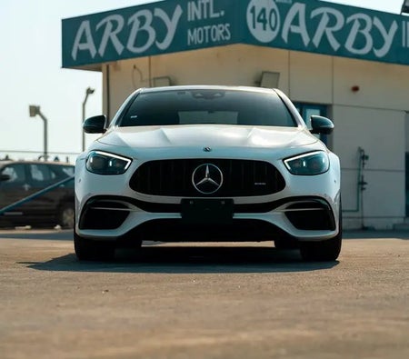 Mercedes Benz AMG E63 S 2021, photo 2 of 4
