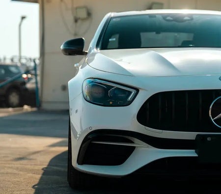Mercedes Benz AMG E63 S 2021, photo 4 of 4