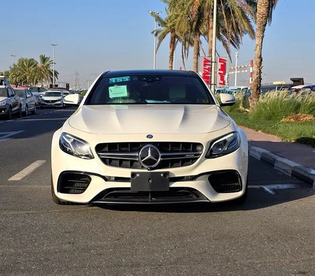 Mercedes Benz AMG E63 S 2017, photo 2 of 4