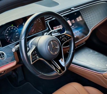 Mercedes Benz E200 2025