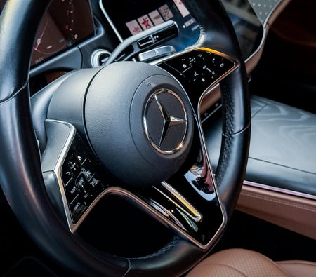 Mercedes Benz E200 2025