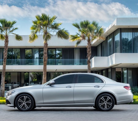 Argent Mercedes Benz E Class 2020