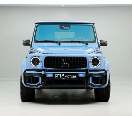 Blu Mercedes Benz G63 AMG 2025