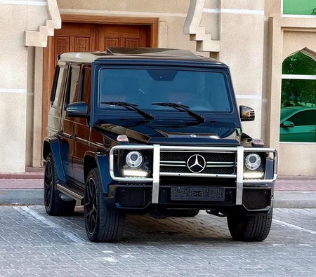 Черный Mercedes Benz G63 AMG 2017 год Черный Mercedes Benz G63 AMG 2017 год