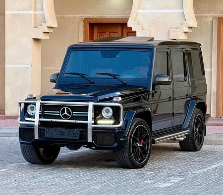 Черный Mercedes Benz G63 AMG 2017 год Черный Mercedes Benz G63 AMG 2017 год