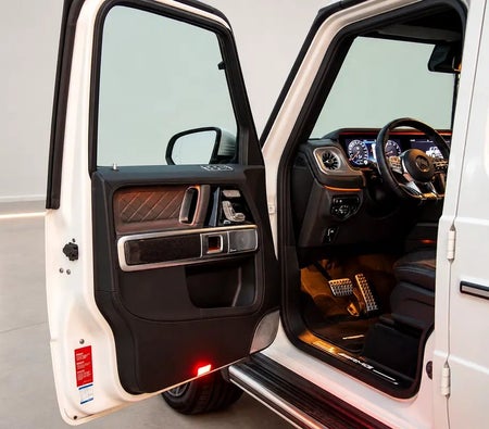 Weiß Mercedes Benz G63 AMG 2020 Weiß Mercedes Benz G63 AMG 2020