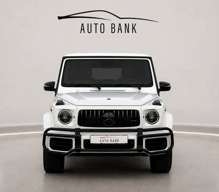 Weiß Mercedes Benz G63 AMG 2024