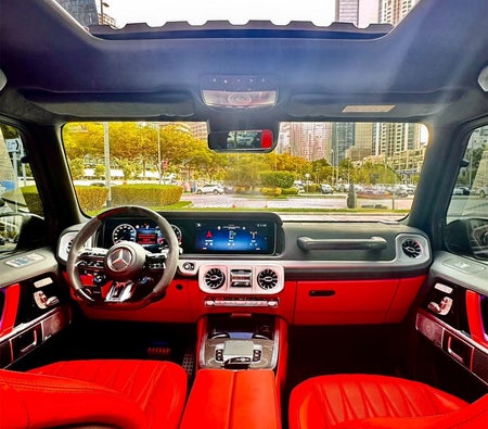 Mercedes Benz G63 AMG 2025