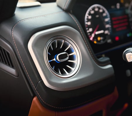 Mercedes Benz G63 AMG 2025