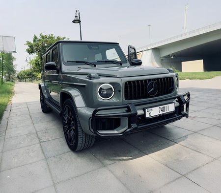 Mercedes Benz G63 AMG 2025