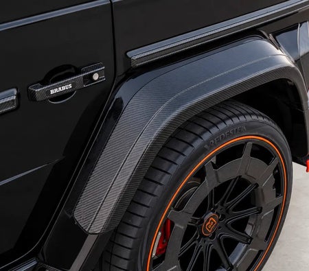 Schwarz Mercedes Benz G63 AMG Brabus 800 2023
