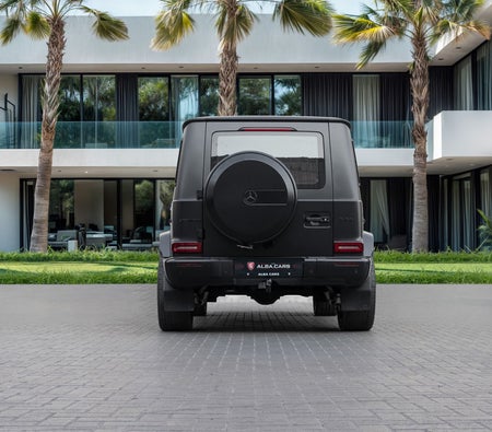 Negro Mercedes Benz G Class 2021