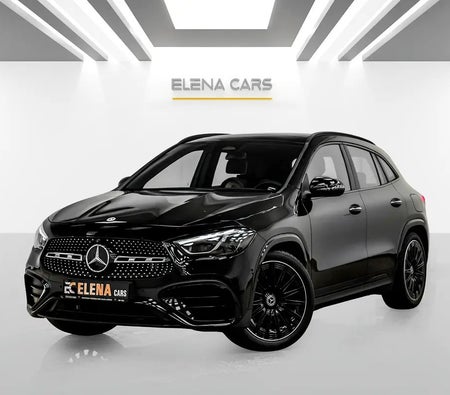 奔驰 GLA 200 2025, photo 1 of 4
