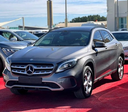 Mercedes Benz GLA 220 2018, photo 3 of 4
