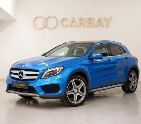 Blue Mercedes Benz GLA 250 4MATIC 2016 Blue Mercedes Benz GLA 250 4MATIC 2016