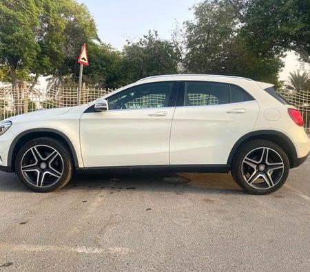  Mercedes Benz GLA 250 2015