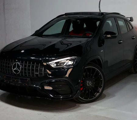 Mercedes Benz GLA 35 AMG 2025, photo 2 of 4