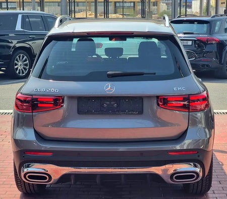 Gray Mercedes Benz GLB 200 2025