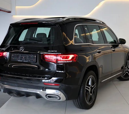Mercedes Benz GLB 250 4MATIC 2023, photo 3 of 4