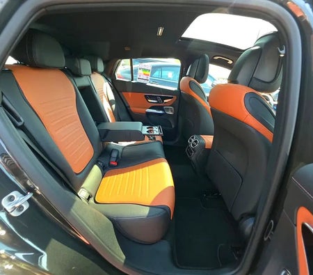 مرسيدس بنز GLC 200 4Matic  2026, photo 4 of 4