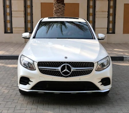 Mercedes Benz GLC 250 AMG  2018, photo 2 of 4