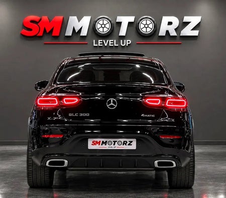 Black Mercedes Benz GLC 300 AMG 4MATIC 2022