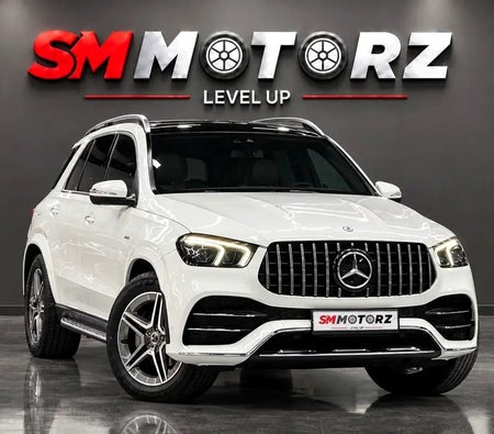 White Mercedes Benz GLE 350 2022