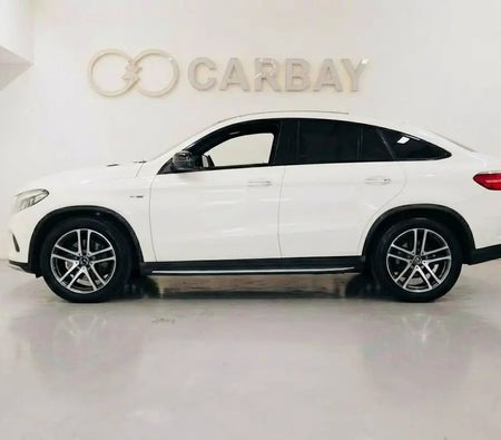 Weiß Mercedes Benz AMG GLE 43 2017 Weiß Mercedes Benz AMG GLE 43 2017